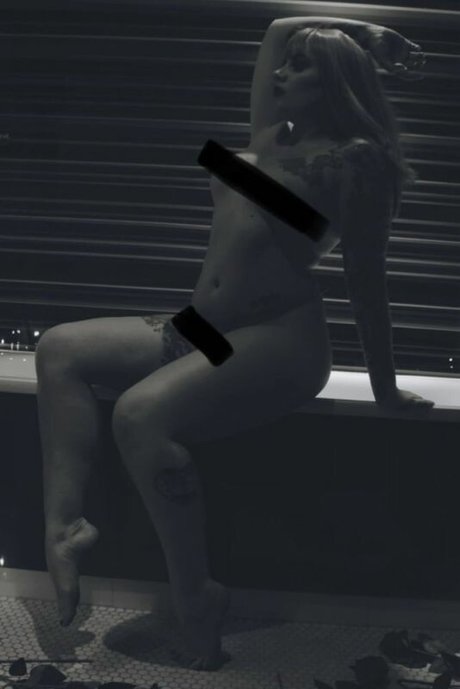 Lana Austin nude leaked OnlyFans photo #8