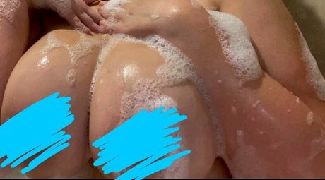 Rialovesyu nude leaked OnlyFans pic