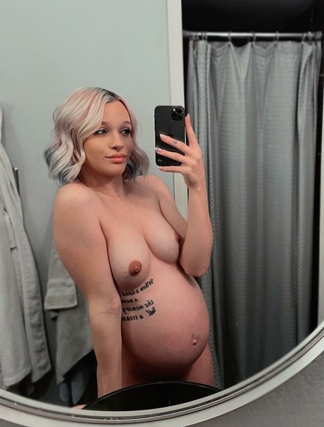 PeachyShea nude leaked OnlyFans pic