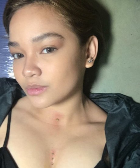 Xyriel Manabat nude leaked OnlyFans pic