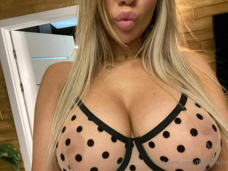 Adrianna Sledz nude leaked OnlyFans pic