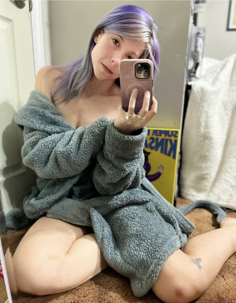 Kintinue nude leaked OnlyFans pic