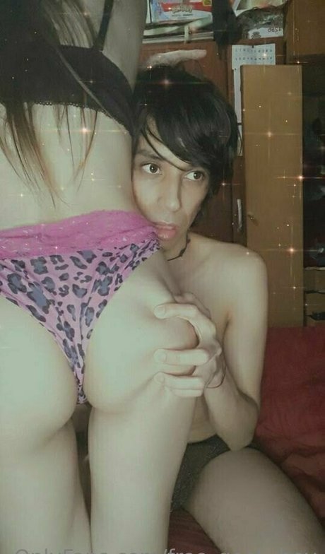 Free_geek_boy nude leaked OnlyFans pic