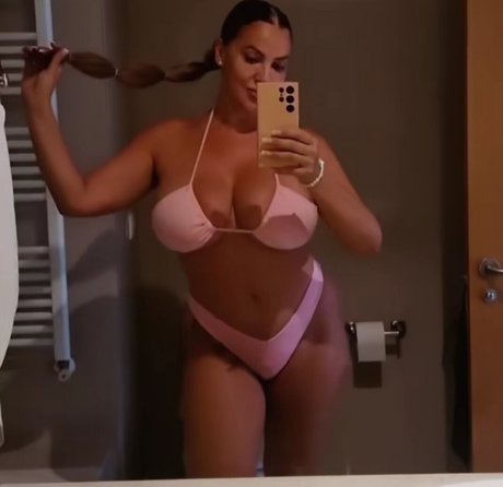 Raquel Sanchez nude leaked OnlyFans photo #30