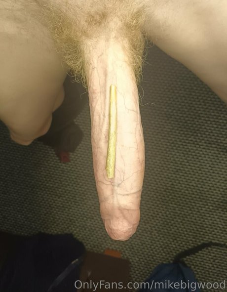 Mikebigwood nude leaked OnlyFans pic