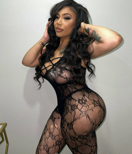 Yellabadxxx nude leaked OnlyFans pic