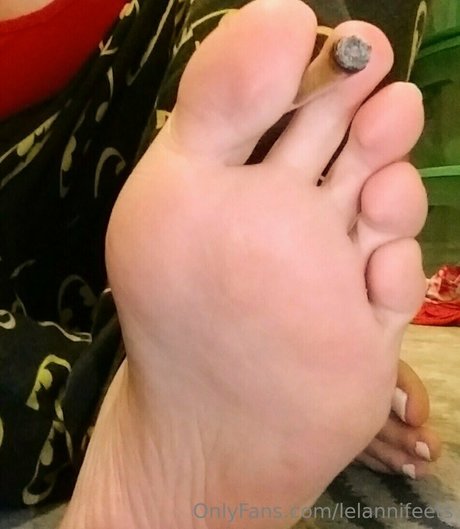 Lelannifeets nude leaked OnlyFans pic